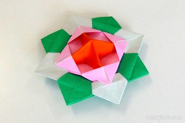 紙陀螺的制作方法 紙陀螺的折法圖解教程 -  itrip.net.cn