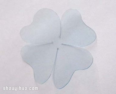雪碧塑料瓶變廢為寶DIY手工制作手工塑料花 -  itrip.net.cn