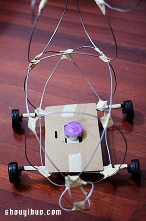 元宵節(jié)兔子燈籠制作方法 自制兔子燈的教程 -  itrip.net.cn