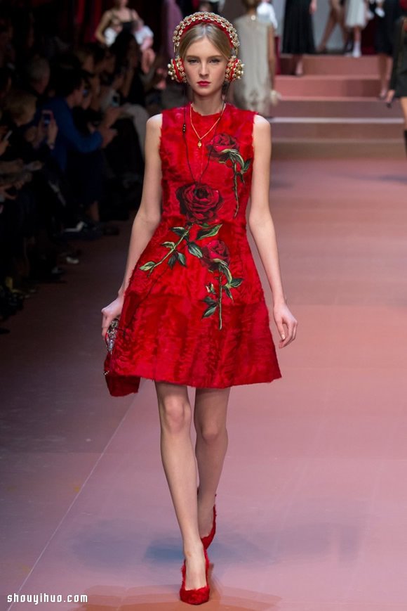 Dolce & Gabbana 2015秋冬時(shí)裝之母愛(ài)頌歌 -  itrip.net.cn