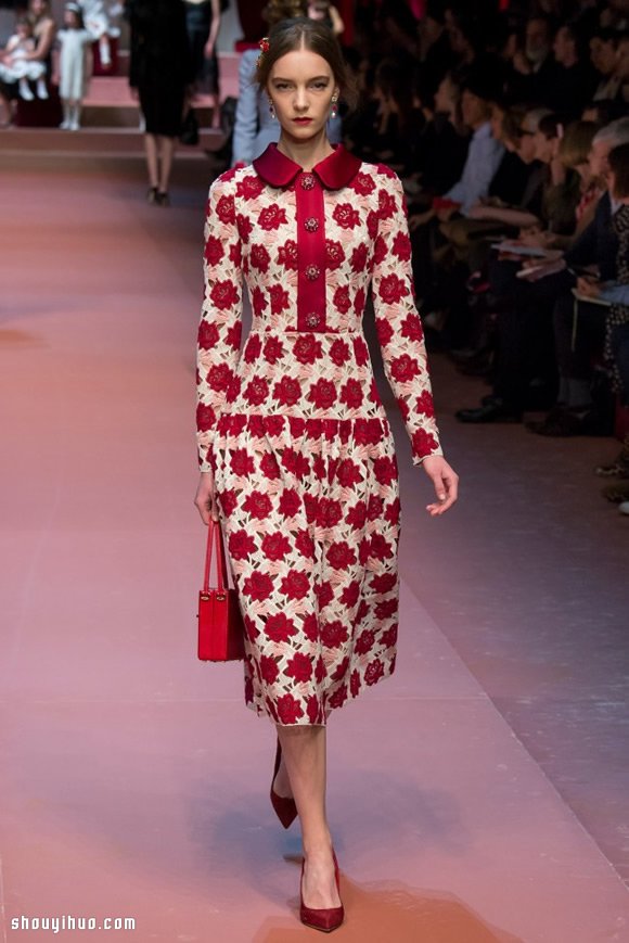 Dolce & Gabbana 2015秋冬時(shí)裝之母愛(ài)頌歌 -  itrip.net.cn