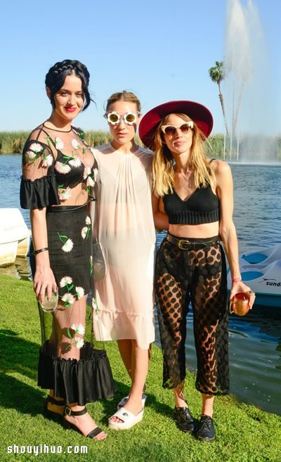 Coachella Festival 明星服裝穿搭技巧 -  itrip.net.cn