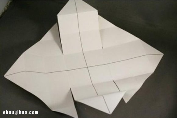 禮物包裝盒折法圖解 手工折紙包裝紙盒方法 -  itrip.net.cn