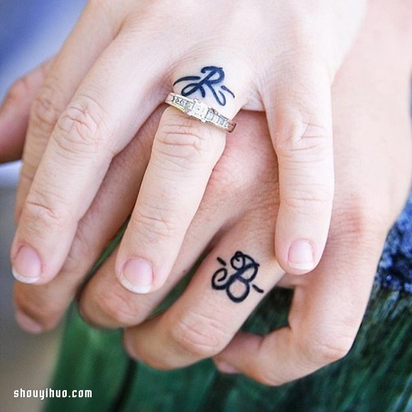 Engagement Rings 新潮紋身婚戒！ -  itrip.net.cn