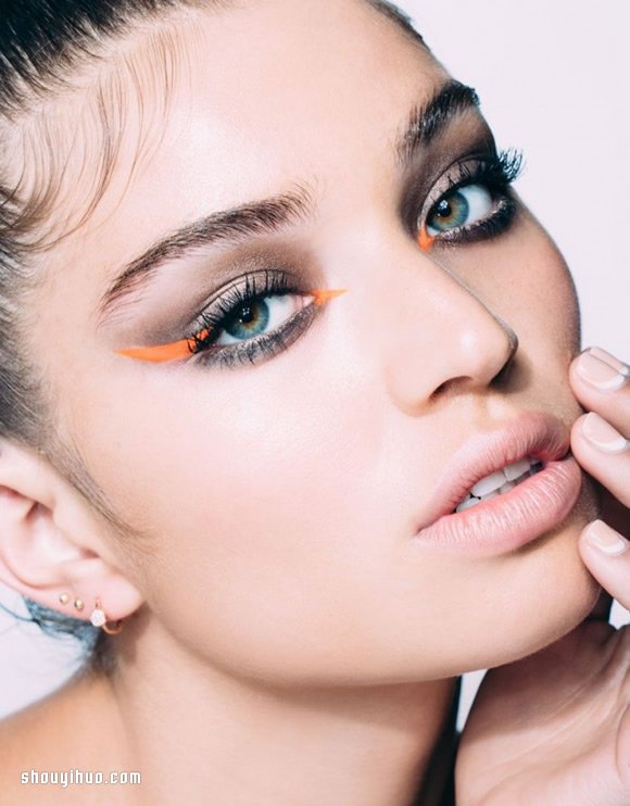 Cat-Eye Liner 六款Party式貓眼妝 -  itrip.net.cn