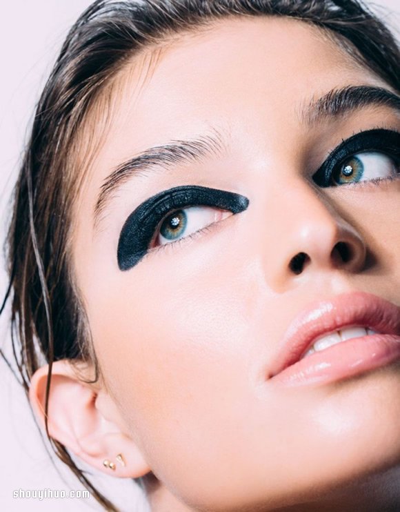 Cat-Eye Liner 六款Party式貓眼妝 -  itrip.net.cn