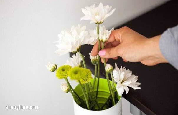 鐵罐鐵盒廢物利用DIY桌邊花盆/筆筒/收納架 -  itrip.net.cn