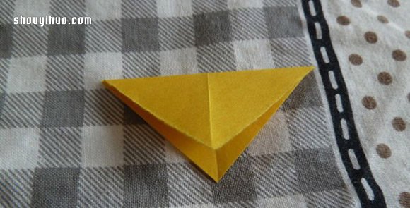 折紙手鐲手環(huán)的折法 手工手鐲手環(huán)折紙圖解 -  itrip.net.cn