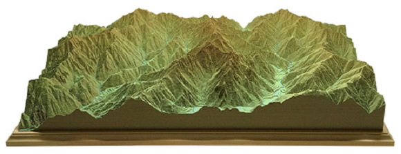 依照等高線層層堆疊 手工富士山紙模型 -  itrip.net.cn