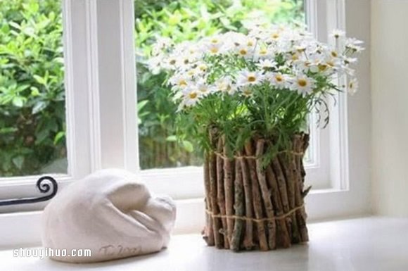 利用枯枝DIY制作田園風(fēng)花瓶的方法圖解 -  itrip.net.cn