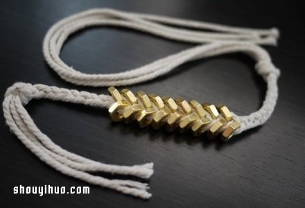 朋克風手鏈的編法圖解 要用到螺帽哦！ -  itrip.net.cn