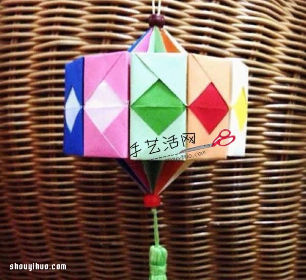 折紙燈籠制作方法圖解 簡(jiǎn)單漂亮燈籠的做法教程 -  itrip.net.cn