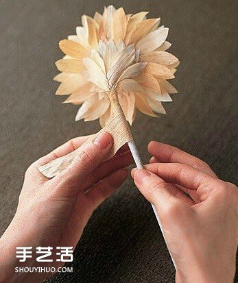 手工紙花的制作方法 與串珠結(jié)合的效果令人驚艷 -  itrip.net.cn