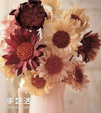 手工紙花的制作方法 與串珠結(jié)合的效果令人驚艷 -  itrip.net.cn