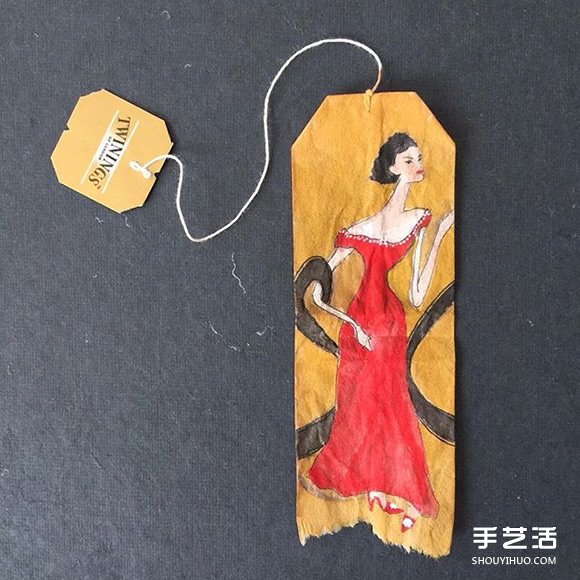 變廢為寶：藝術(shù)家用喝過的茶包當(dāng)畫布寫日記 -  itrip.net.cn