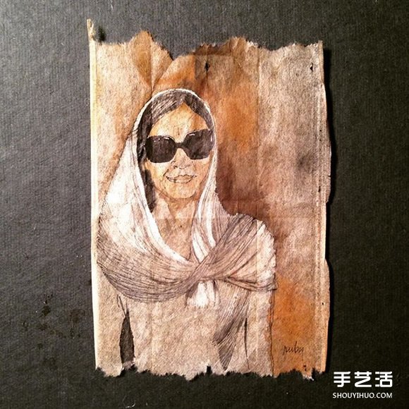 變廢為寶：藝術(shù)家用喝過的茶包當(dāng)畫布寫日記 -  itrip.net.cn