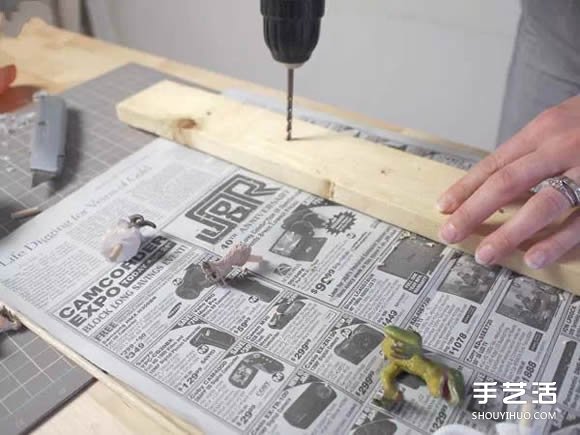 利用孩子們玩膩的動(dòng)物玩具DIY制作有趣的掛鉤 -  itrip.net.cn