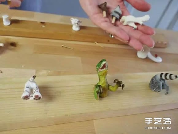 利用孩子們玩膩的動(dòng)物玩具DIY制作有趣的掛鉤 -  itrip.net.cn