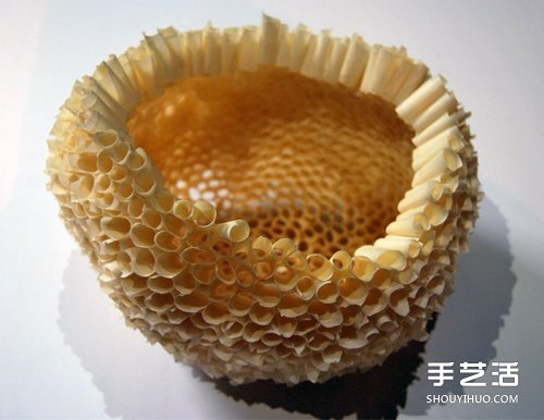 海綿紙手工制作美蜂窩燈罩臺(tái)燈的方法教程 -  itrip.net.cn
