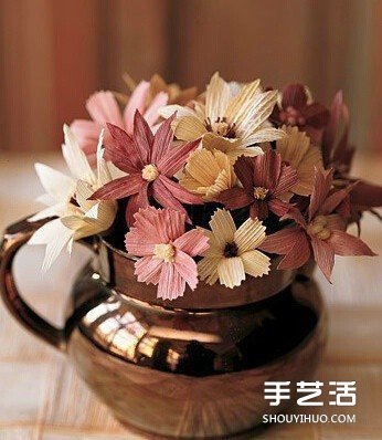 玉米葉制作花朵的方法 玉米葉DIY仿真花教程 -  itrip.net.cn