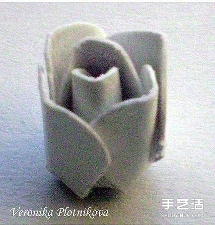 硬紙片折紙玫瑰花的方法 玫瑰花的折法步驟圖 -  itrip.net.cn
