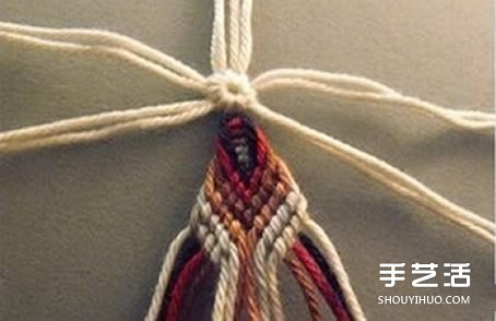 花朵杯墊的編法圖解 手工編織杯墊的方法教程 -  itrip.net.cn