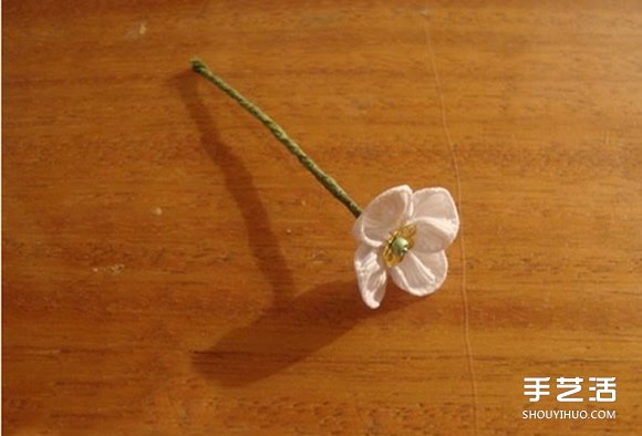 手工布藝梅花發(fā)飾DIY 不織布梅花發(fā)卡制作 -  itrip.net.cn