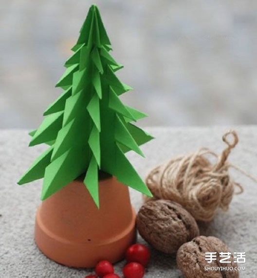 立體圣誕樹怎么做 立體圣誕樹折紙制作圖解 -  itrip.net.cn