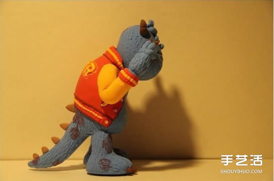 粘土怪獸DIY圖解教程 搞笑軟陶怪獸手工制作 -  itrip.net.cn