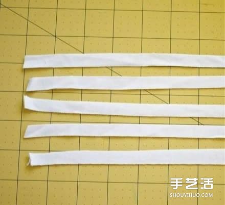 背心改造：加上裝飾花邊 外穿效果也很贊哦 -  itrip.net.cn