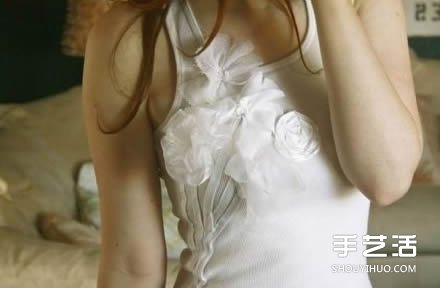 背心改造：加上裝飾花邊 外穿效果也很贊哦 -  itrip.net.cn
