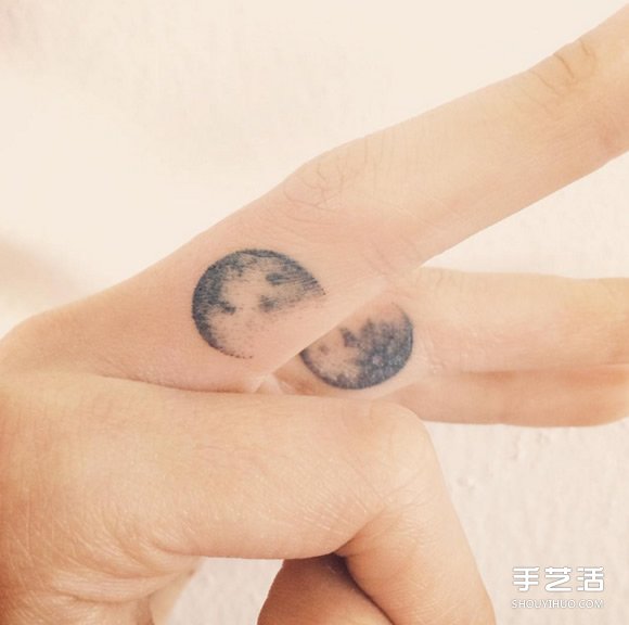 韓國(guó)不只美妝品 可愛(ài)系迷你紋身讓人愛(ài)不釋手 -  itrip.net.cn