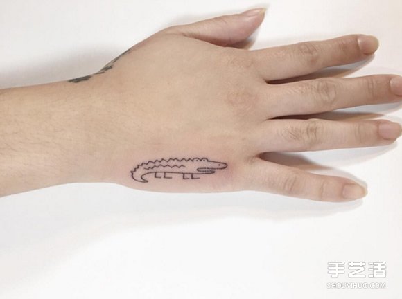 韓國(guó)不只美妝品 可愛(ài)系迷你紋身讓人愛(ài)不釋手 -  itrip.net.cn