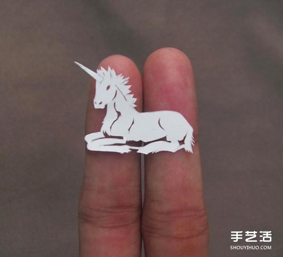 精致到令人驚嘆的剪紙藝術(shù) 連羽毛都能躍然紙上 -  itrip.net.cn