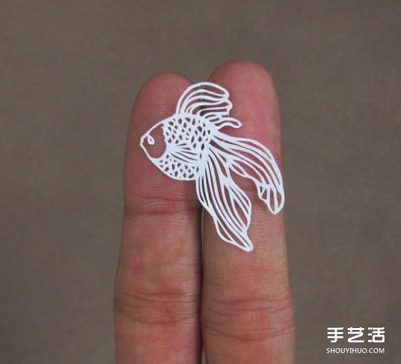 精致到令人驚嘆的剪紙藝術(shù) 連羽毛都能躍然紙上 -  itrip.net.cn