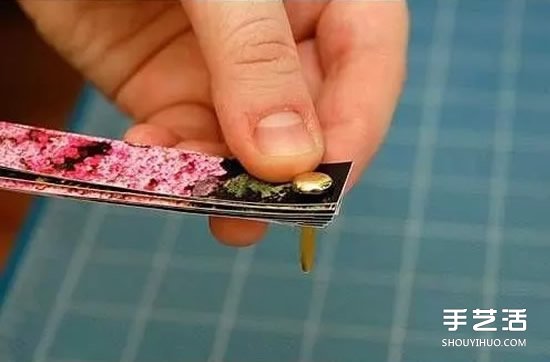 簡(jiǎn)單燈籠的制作方法 元宵節(jié)燈籠DIY圖解教程 -  itrip.net.cn