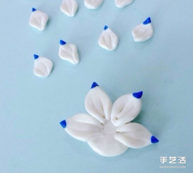 超輕粘土蓮花DIY教程 用粘土制作蓮花的過(guò)程 -  itrip.net.cn