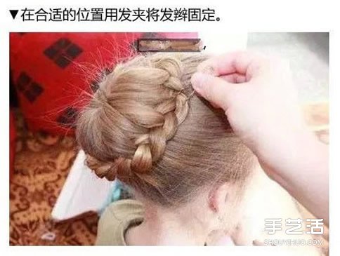 古典風(fēng)歐美盤發(fā)教程 長發(fā)盤發(fā)發(fā)型步驟圖片 -  itrip.net.cn