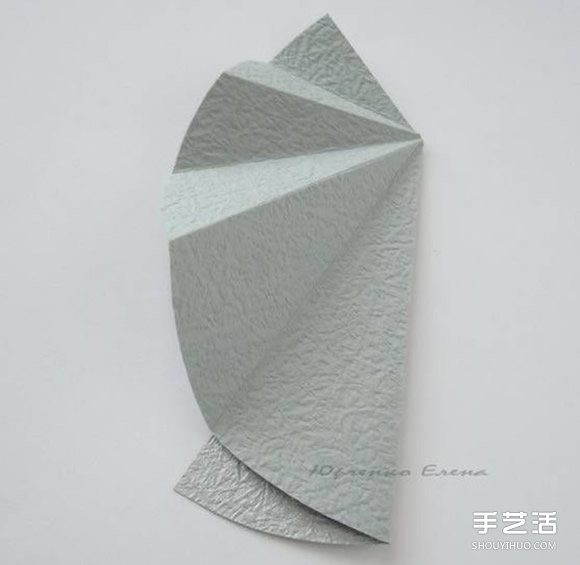簡單圣誕樹折紙教程 賀卡裝飾圣誕樹的折法 -  itrip.net.cn
