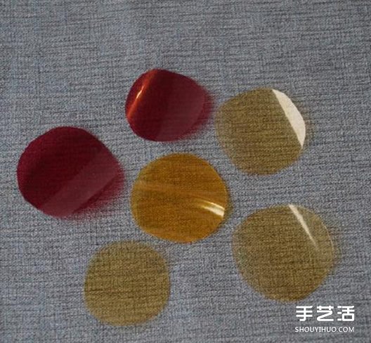 塑料花怎么做 美麗的塑料花頭繩DIY手工制作 -  itrip.net.cn