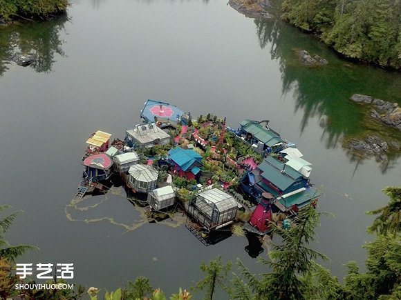 這對(duì)情侶花25年 打造了一座自給自足的小島 -  itrip.net.cn