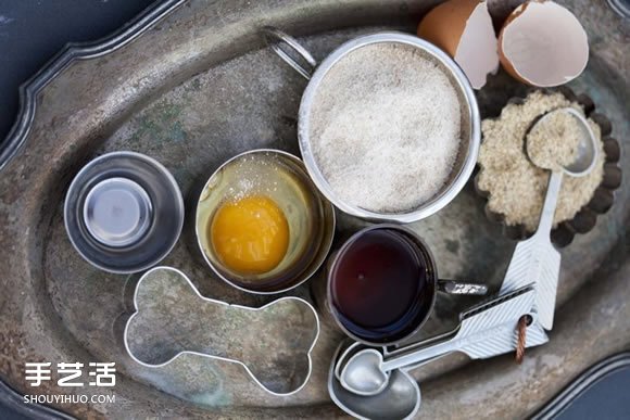 自制狗狗健康零食 骨頭形狀寵物餅干的做法 -  itrip.net.cn