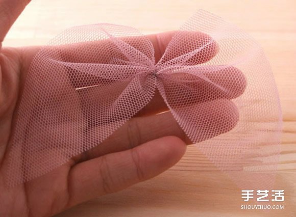 百搭蕾絲蝴蝶結(jié)發(fā)卡手工DIY制作圖解教程 -  itrip.net.cn