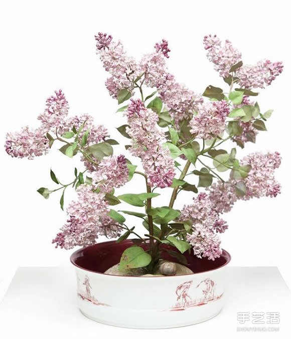 優(yōu)雅素麗的瓷花雕塑 展現(xiàn)奼紫嫣紅的花花世界 -  itrip.net.cn