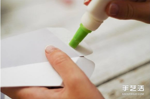 立體馴鹿圣誕賀卡制作 立體圣誕節(jié)卡片DIY教程 -  itrip.net.cn