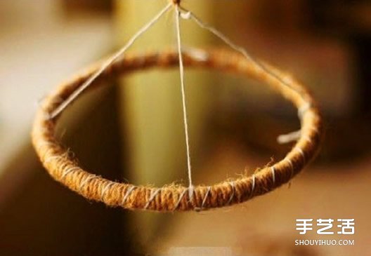 廢棄鑰匙DIY風(fēng)鈴的教程 鑰匙風(fēng)鈴串珠制作方法 -  itrip.net.cn