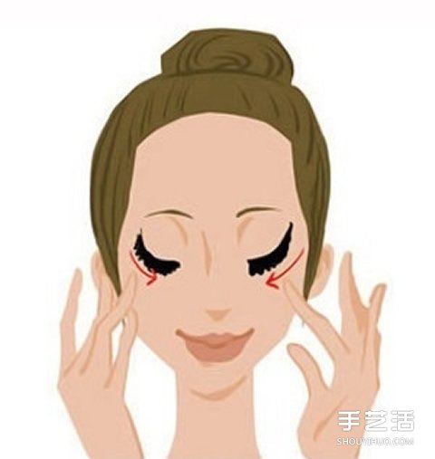 使用眼霜時正確的按摩方法 輕松擺脫黑眼圈 -  itrip.net.cn