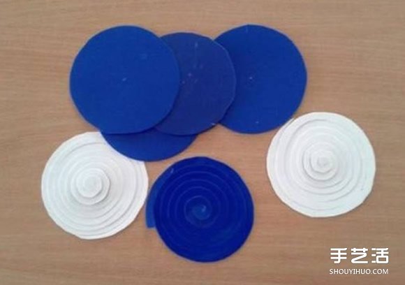 幼兒手工教程：簡(jiǎn)單又好玩的剪紙彈簧花小制作 -  itrip.net.cn