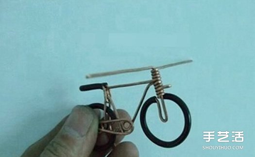 銅絲自行車的做法教程 銅絲手工制作自行車 -  itrip.net.cn