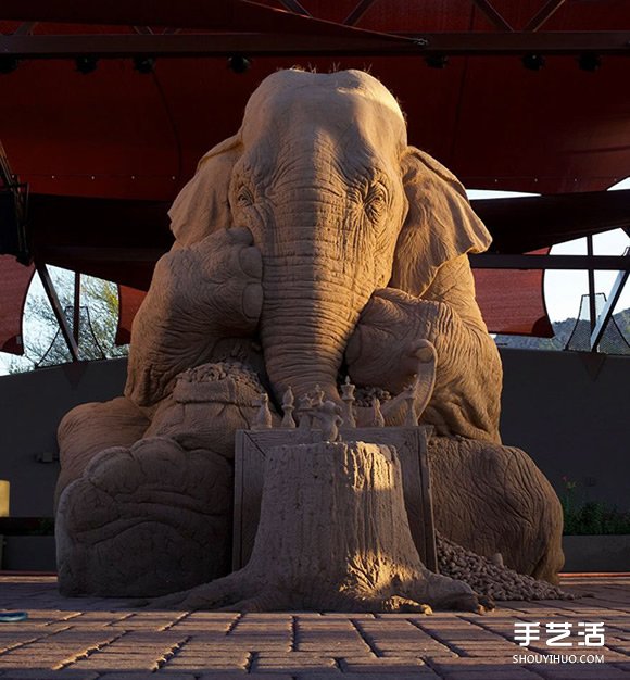 栩栩如生而充滿童話氛圍的象鼠下棋造型沙雕 -  itrip.net.cn